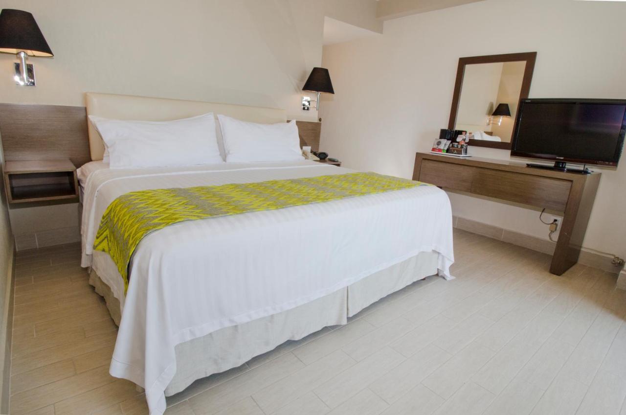 Holiday Inn Puebla La Noria By Ihg Exterior photo